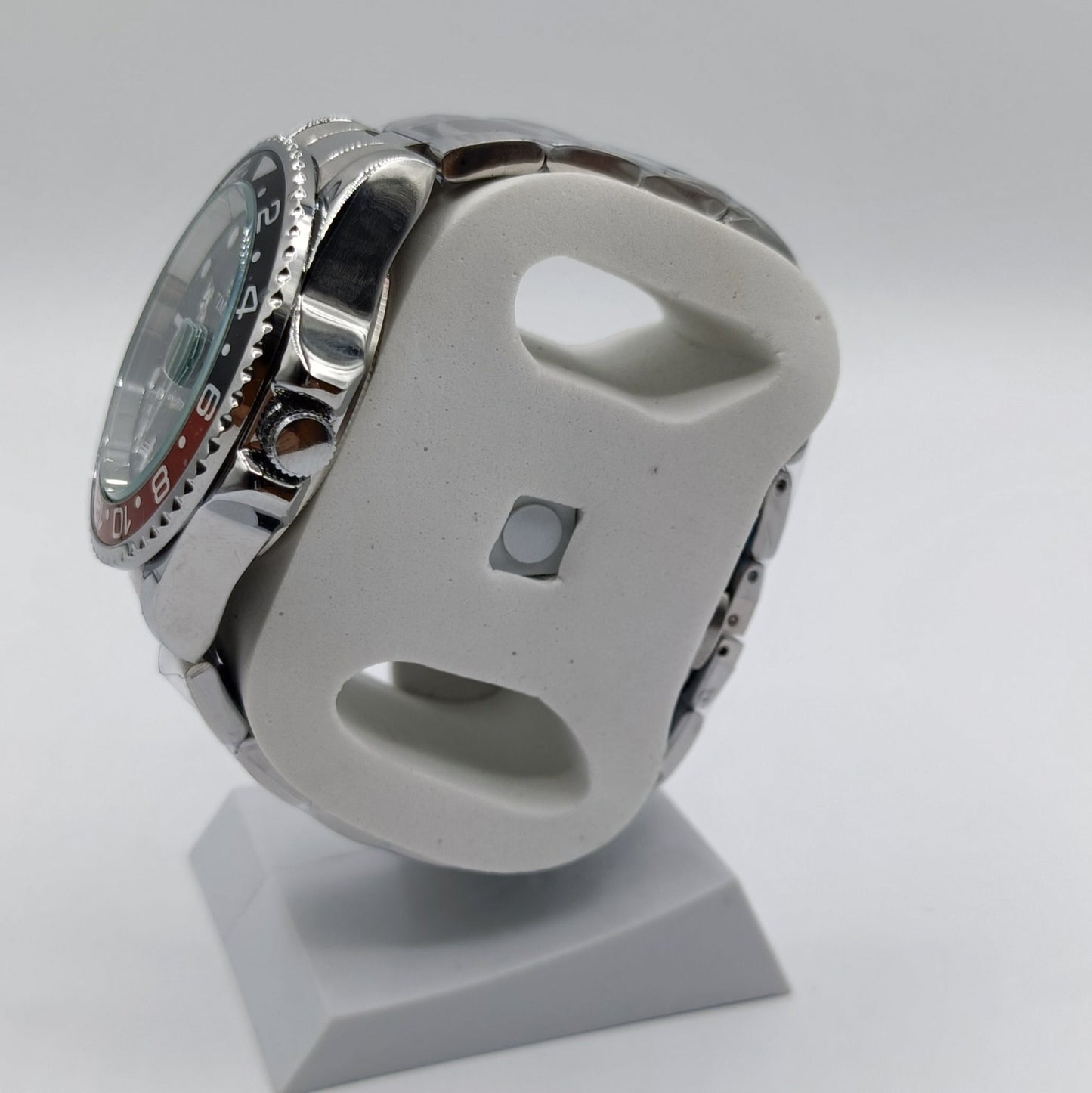 TIMES Watch with Rotating Dail & Date